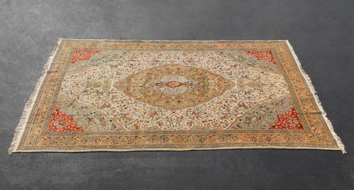 HAND WOVEN TABA TABRIZ RUG, 13'2" X