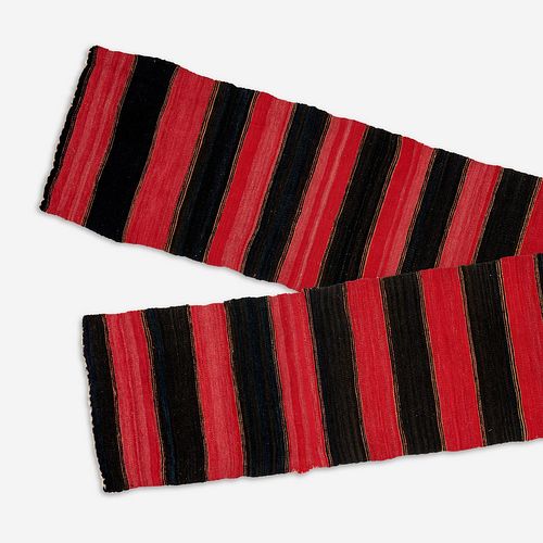 HAND-WOVEN WOOL BANDED RUNNER, 124"