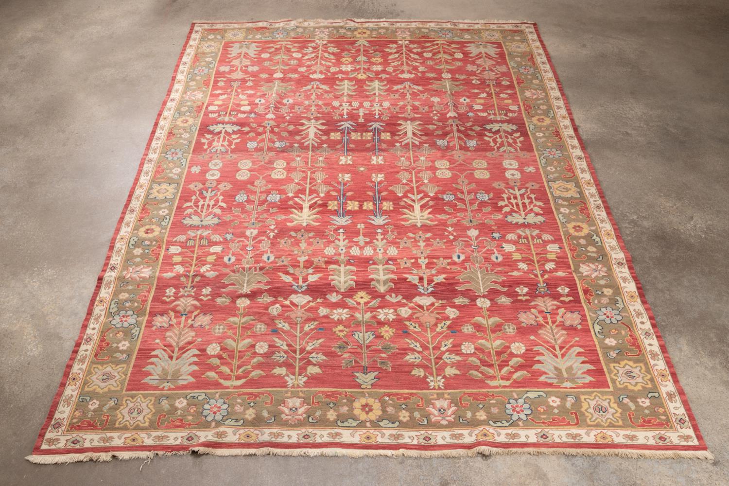 HAND WOVEN WOOL FLORAL SOUMAK