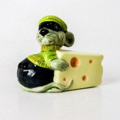 HANDCRAFT STUDIO FIGURINEDepic