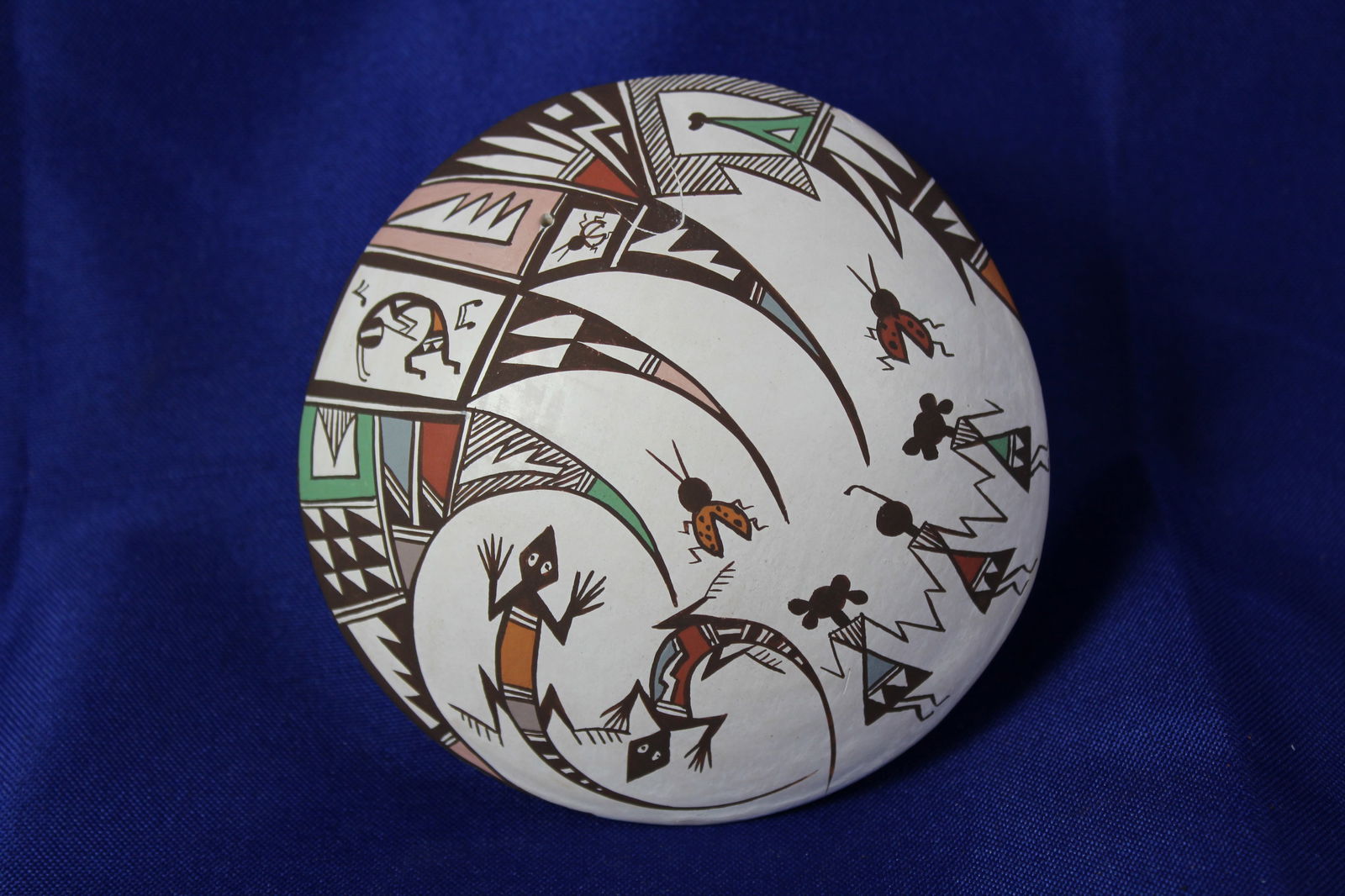 HANDCRAFTED NATIVE ACOMA SMALL