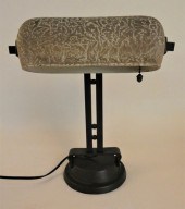 HANDEL ARTS & CRAFTS LAMPAntiq