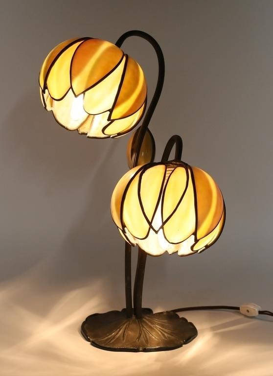 HANDEL STYLE WATER LILY TABLE