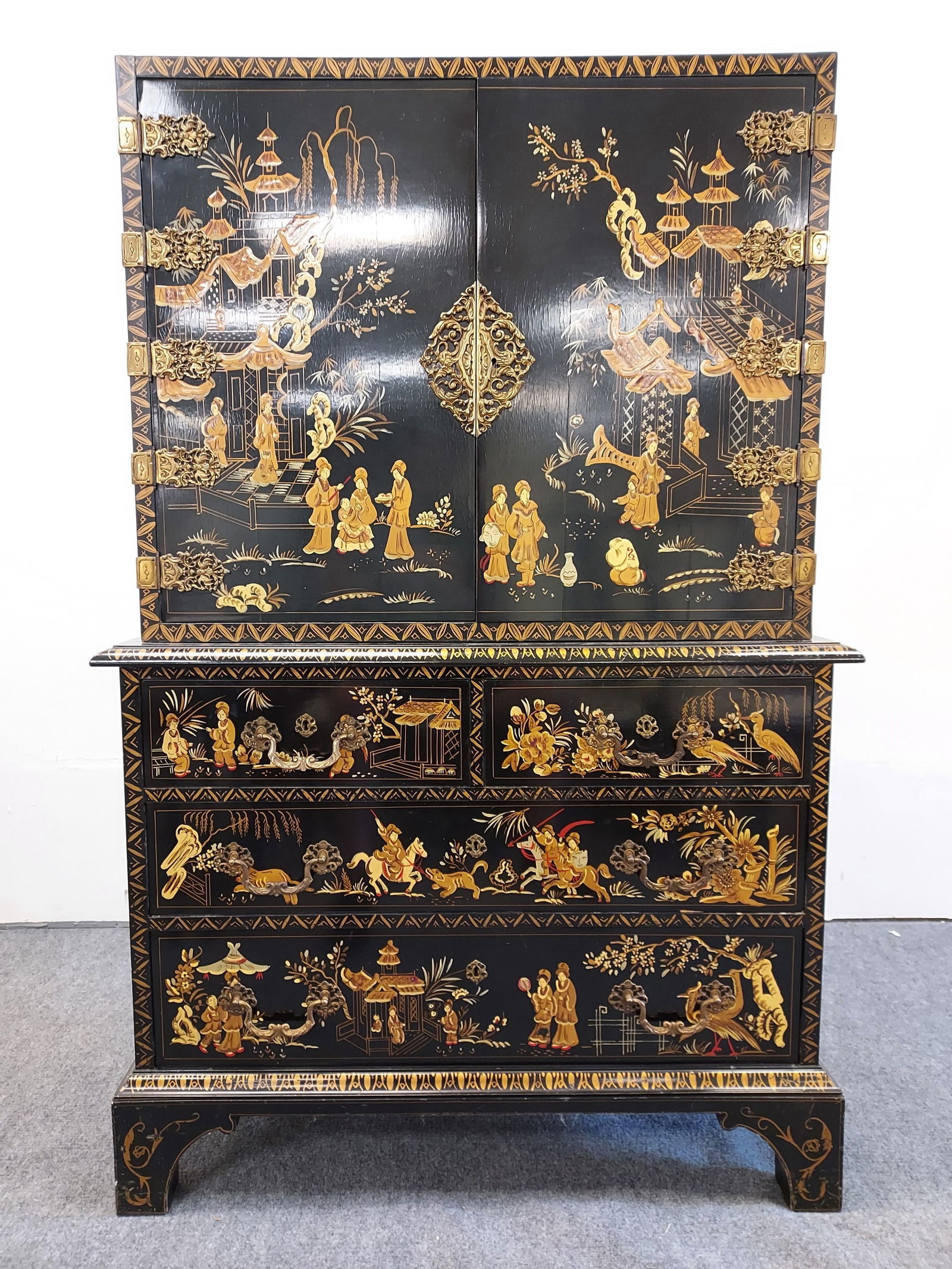 HANDPAINTED BLACK & GOLD