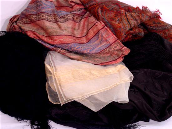 Handwoven silk shawl with gold