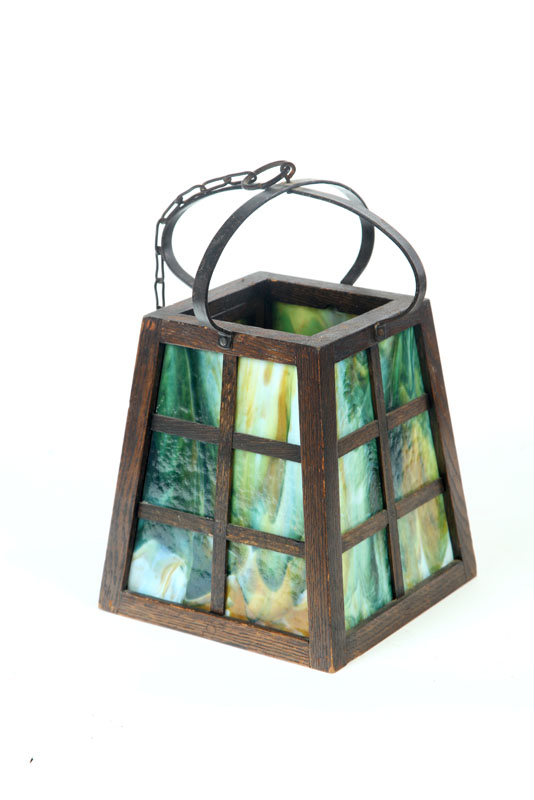 HANGING ARTS & CRAFTS LIGHT. 
