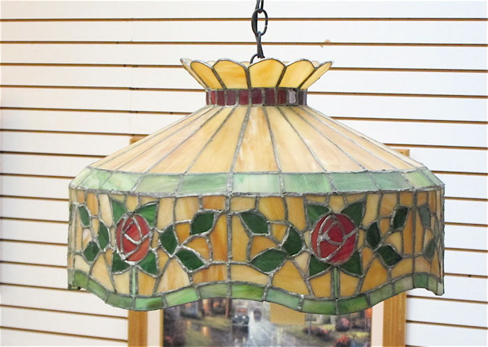 HANGING LEADED GLASS LIGHT SHADE