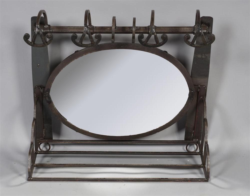 HANGING MIRROR WITH COAT