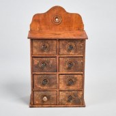 HANGING SPICE CABINETA hanging