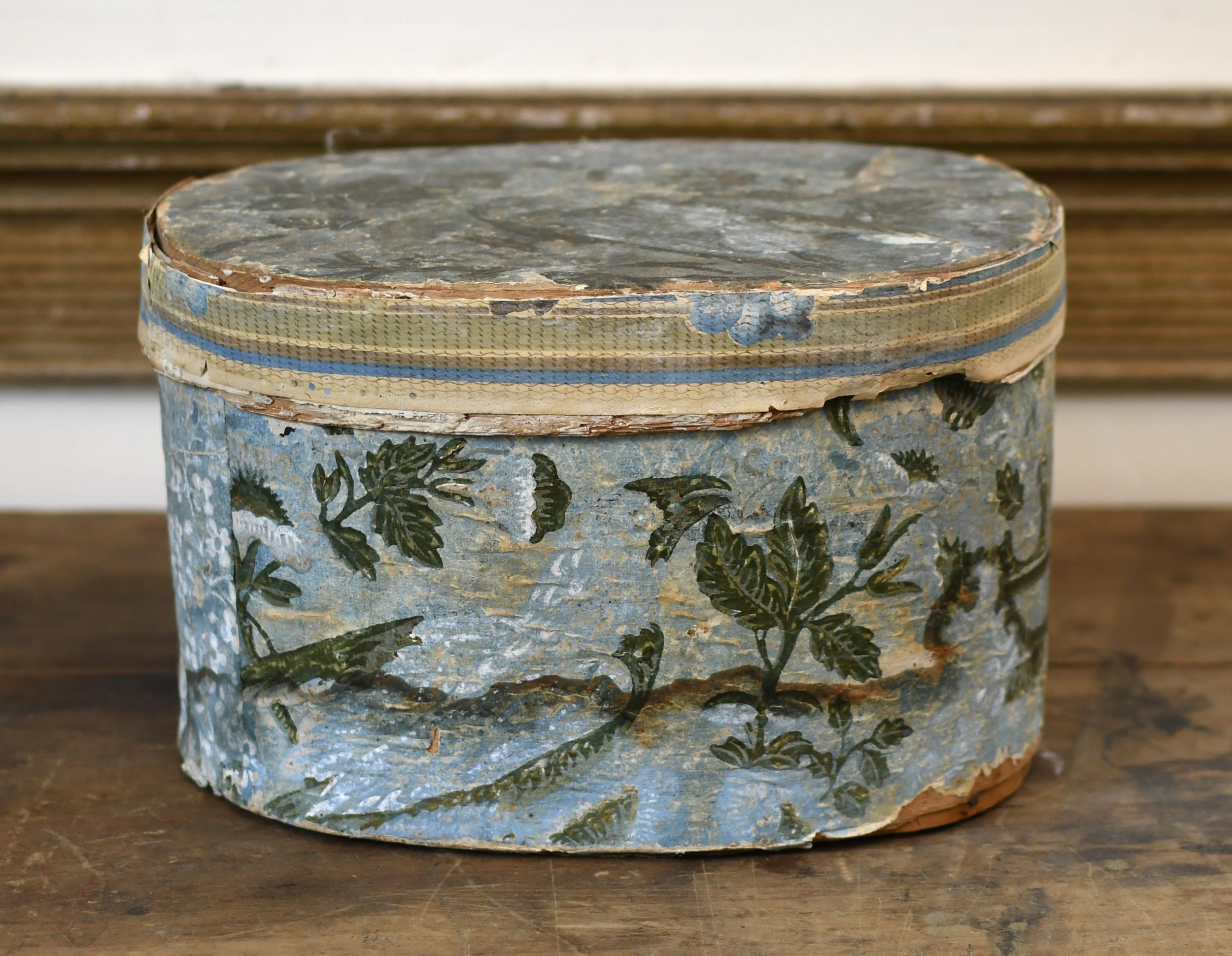 HANNAH DAVIS, NH WALLPAPER HAT BOX.