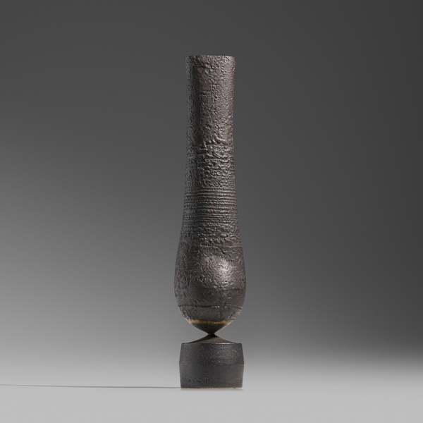 Hans Coper. Cycladic vase. c. 1977,