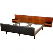 HANS J. WEGNER, BED, MODEL GE