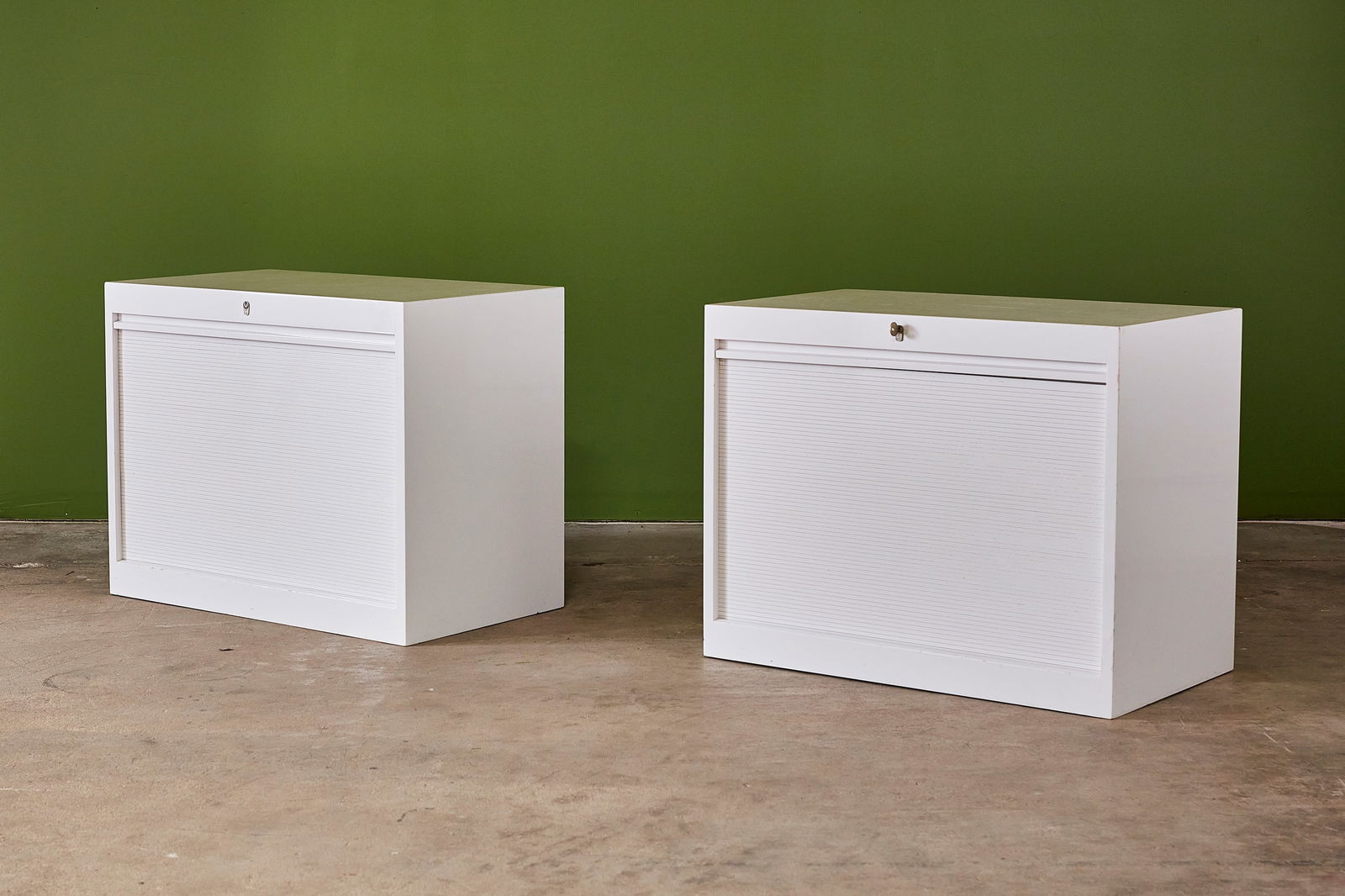 HANS J. WEGNER, TAMBOR CABINETS
