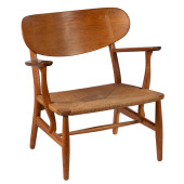 HANS WEGNER CH22 LOUNGE CHAIR<