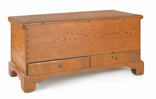 Hard pine blanket chest ca. 1800 24