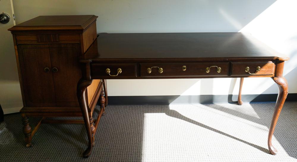 HARDEN QUEEN ANNE STYLE CHERRY DESK