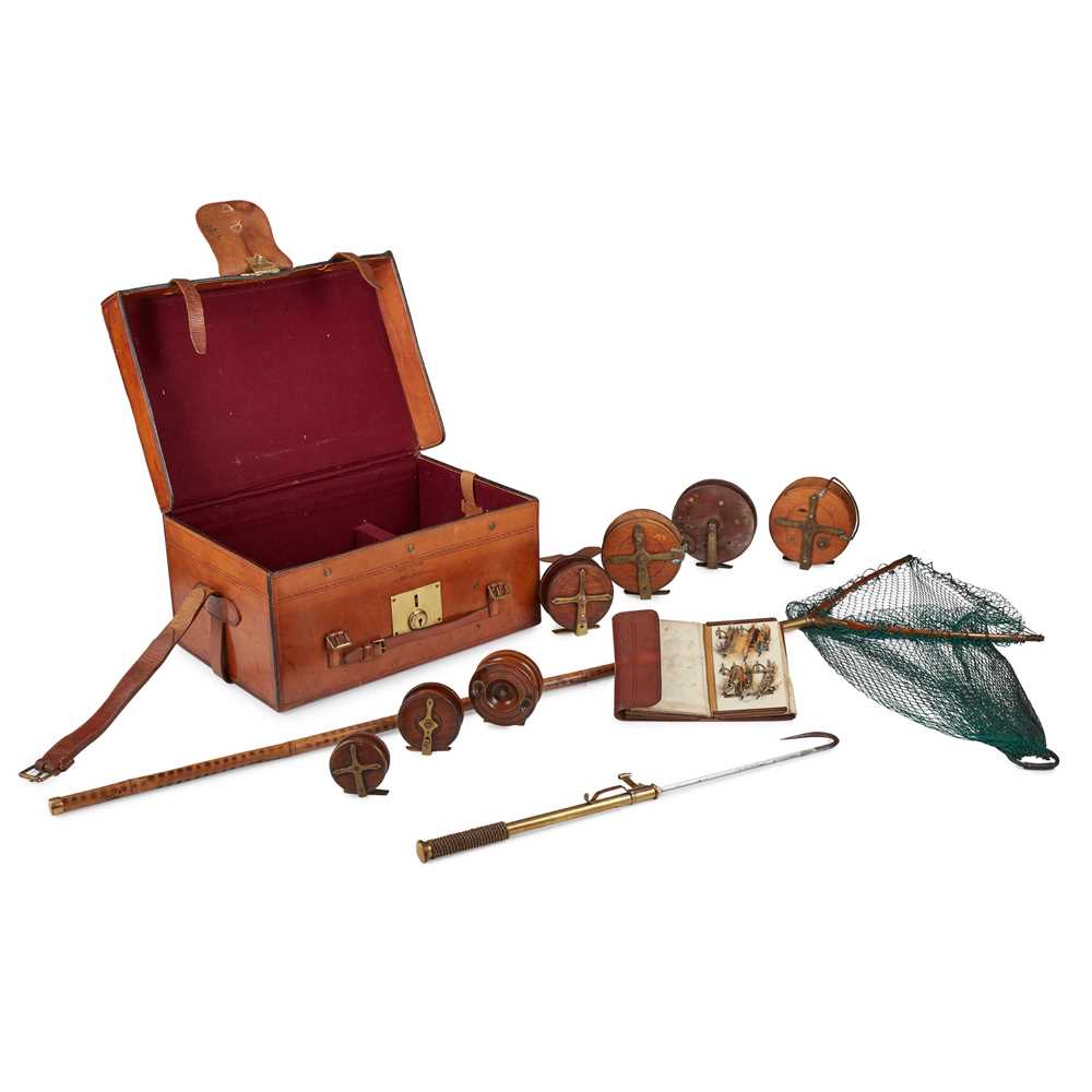 HARDY'S LEATHER FISHING CASE WITH