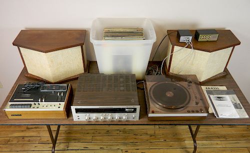 HARMON/KARDON STEREO WITH BOSE