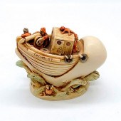 HARMONY KINGDOM TREASURE BOX,