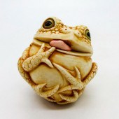 HARMONY KINGDOM TRINKET BOX, A