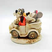 HARMONY KINGDOM TRINKET BOX, F