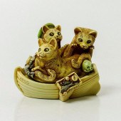 HARMONY KINGDOM TRINKET BOX, L