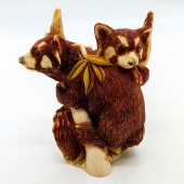 HARMONY KINGDOM TRINKET BOX, P