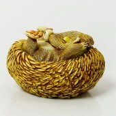HARMONY KINGDOM TRINKET BOX, S