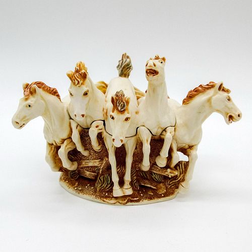 HARMONY KINGDOM TRINKET BOX,