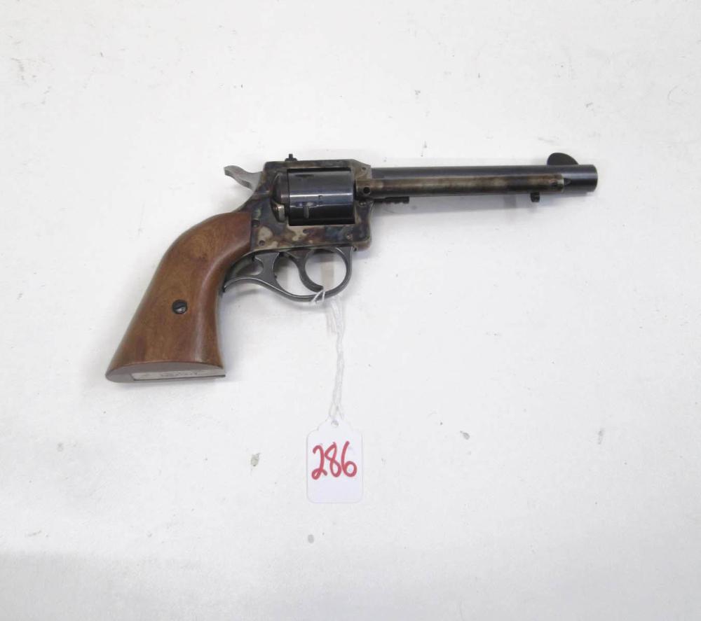 HARRINGTON AND RICHARDSON MODEL 676