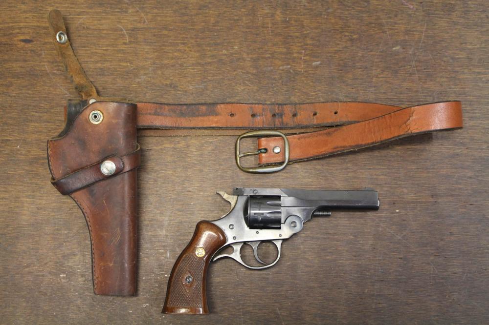 HARRINGTON AND RICHARDSON MODEL 926