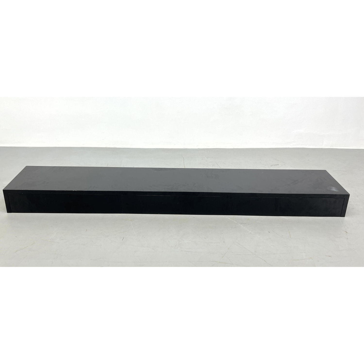 HARVEY PROBBER Long Wall Mount