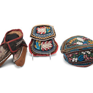 Haudenosaunee Beaded Purse,