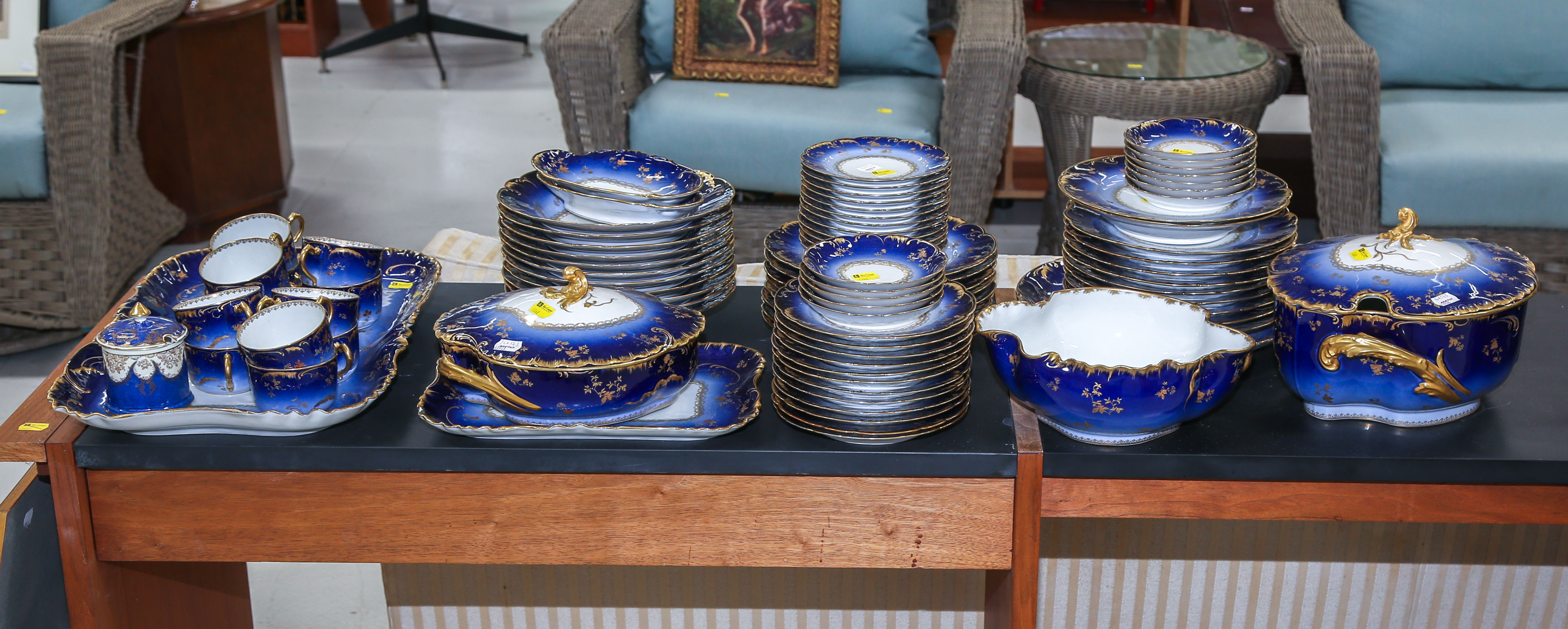 HAVILAND LIMOGES PARTIAL DINNER