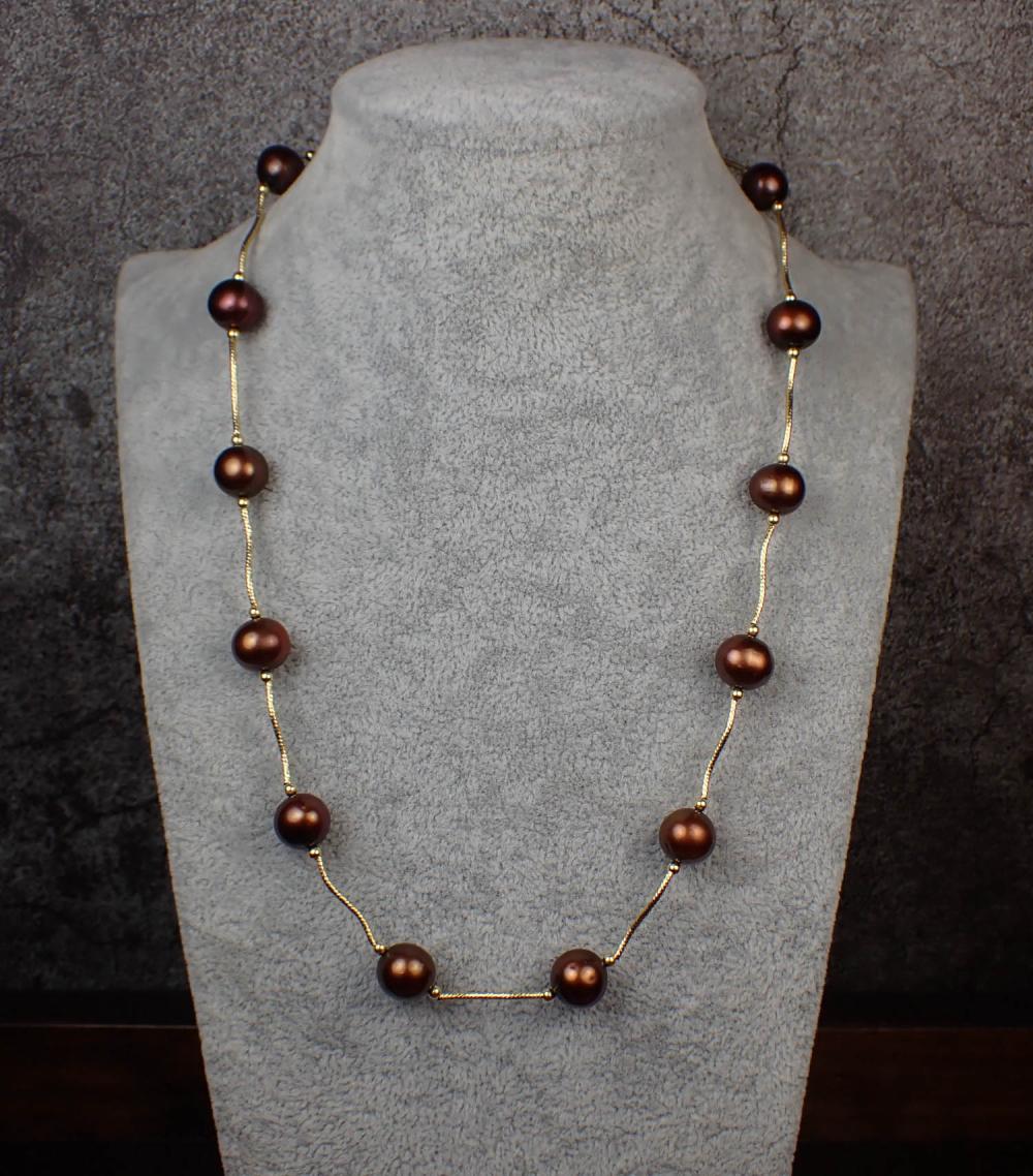 HAWAIIAN CHOCOLATE PEARL AND GOLD