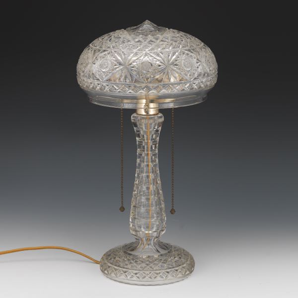 HAWKES CRYSTAL DIAMOND CUT LAMP WIT