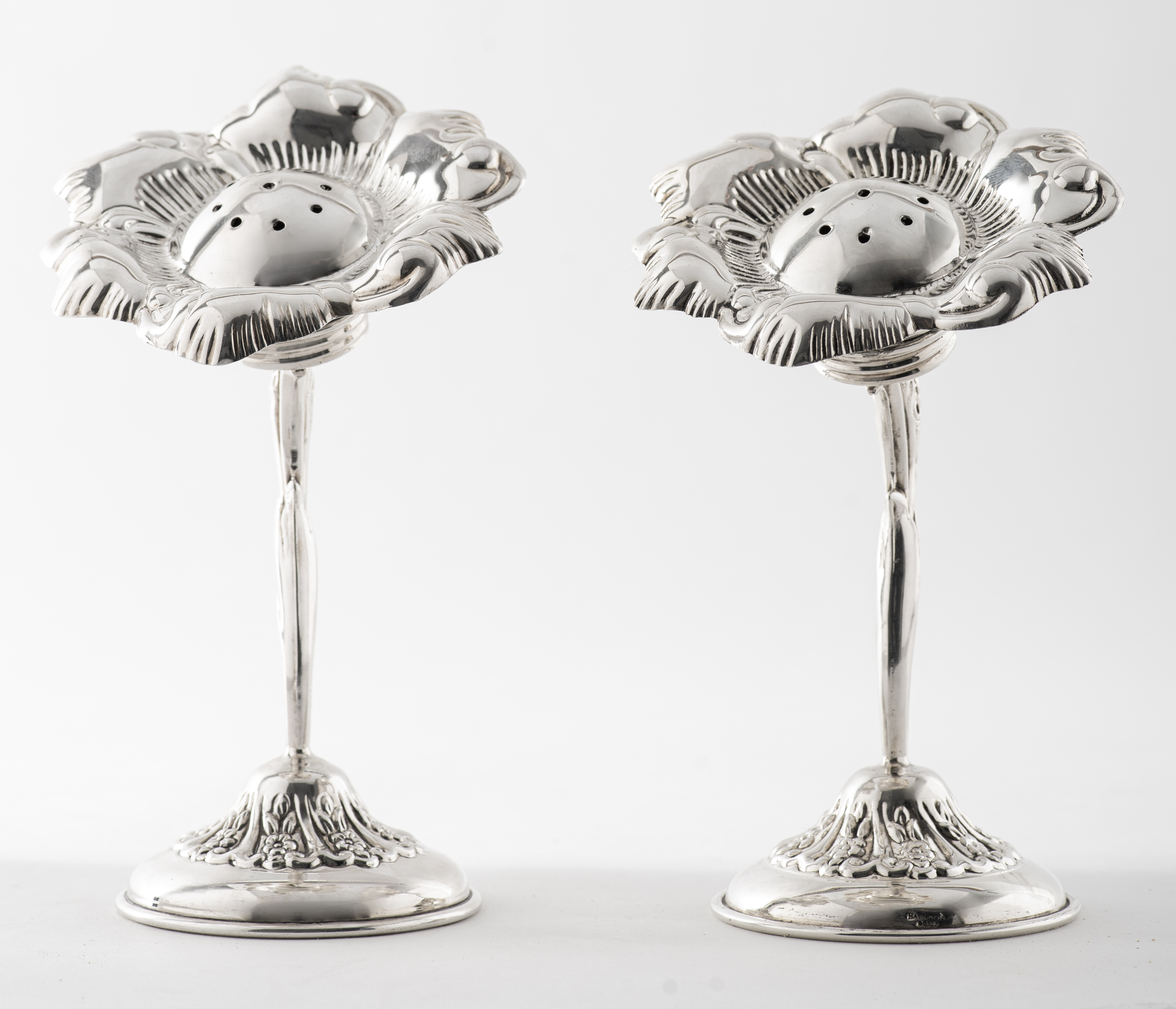 HAZORFIM JUDAICA SILVER FLOWER