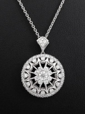 HEARTS ON FIRE 18K GOLD DIAMON