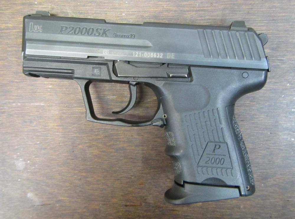 HECKLER AND KOCH (HK) P2000SK