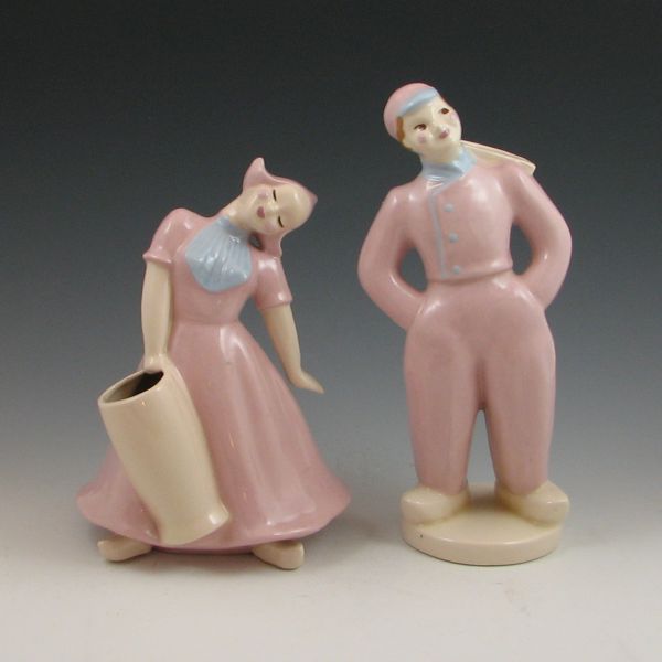 Hedi Schoop Dutch figures. Signed