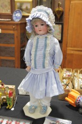 HEINRICH HANDWERK DOLL. Bisque