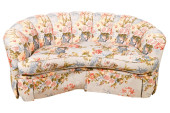 HEIRLOOM FURNITURE CURVED FLOR