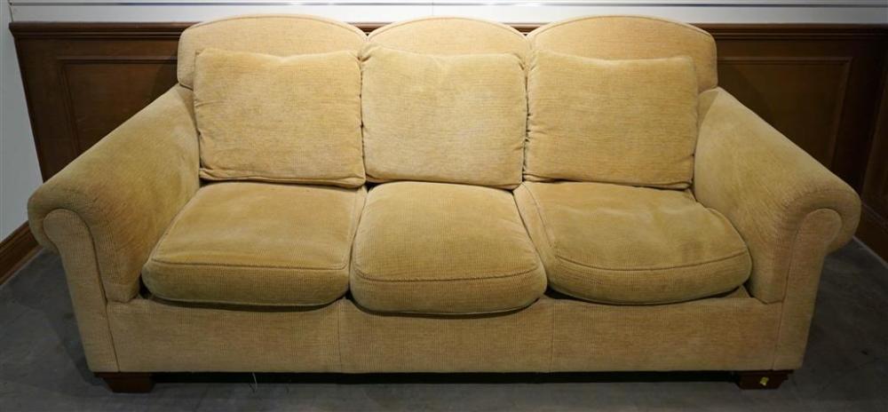 HEIRLOOM HICKORY NC TAN UPHOLSTERED