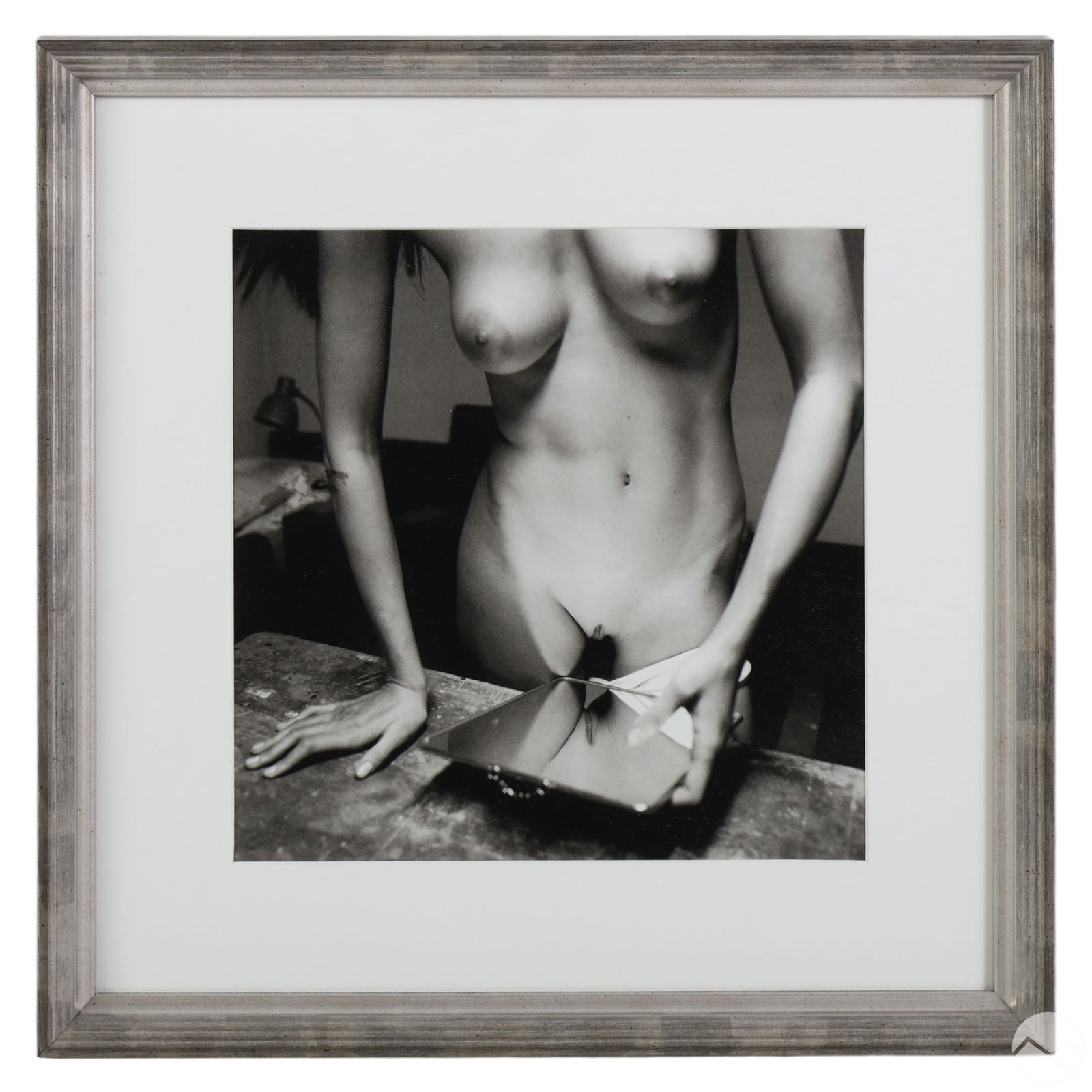 HELMUT NEWTON B&W EROTIC FEMALE