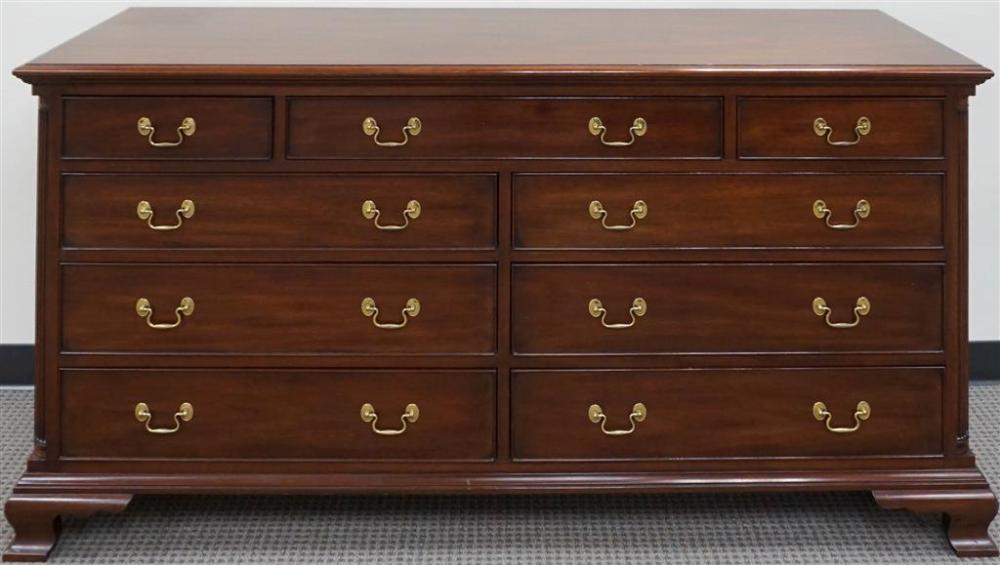 HENKEL-HARRIS MAHOGANY DRESSER H:
