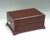 HENKEL HARRIS MAHOGONY DRESSER
