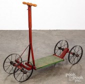 HENLEY ROLL ABOUT CHILD'S PAIN