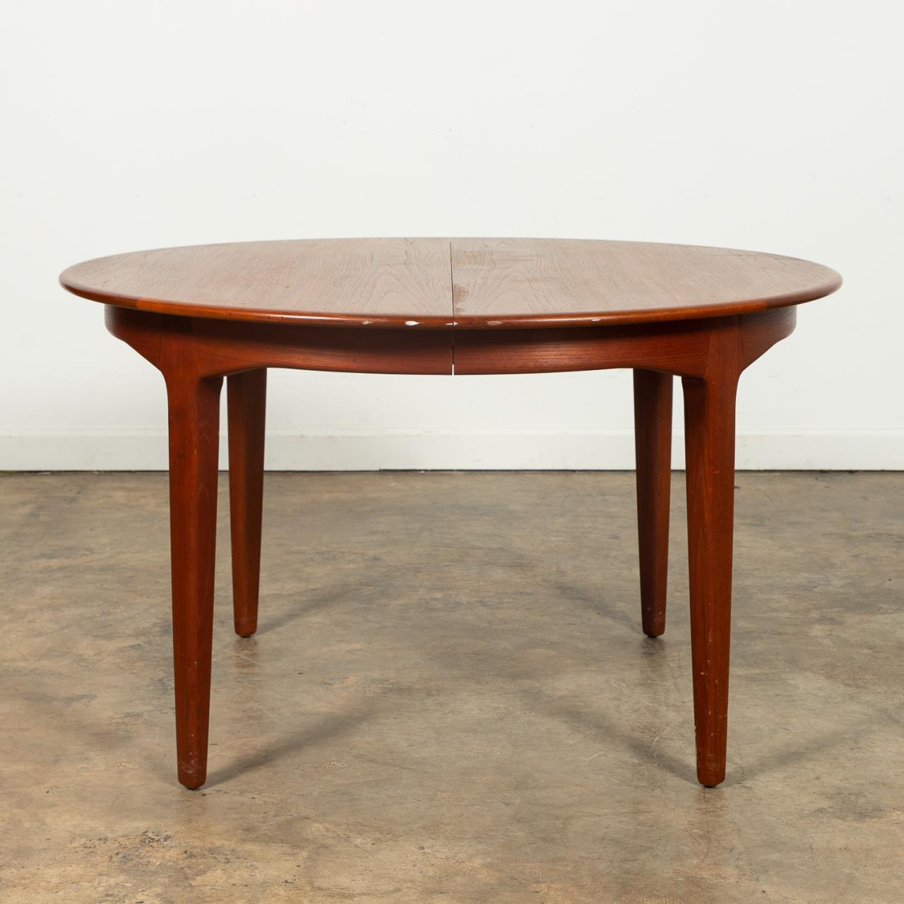 HENNING KJAERNULF MCM DANISH TEAK