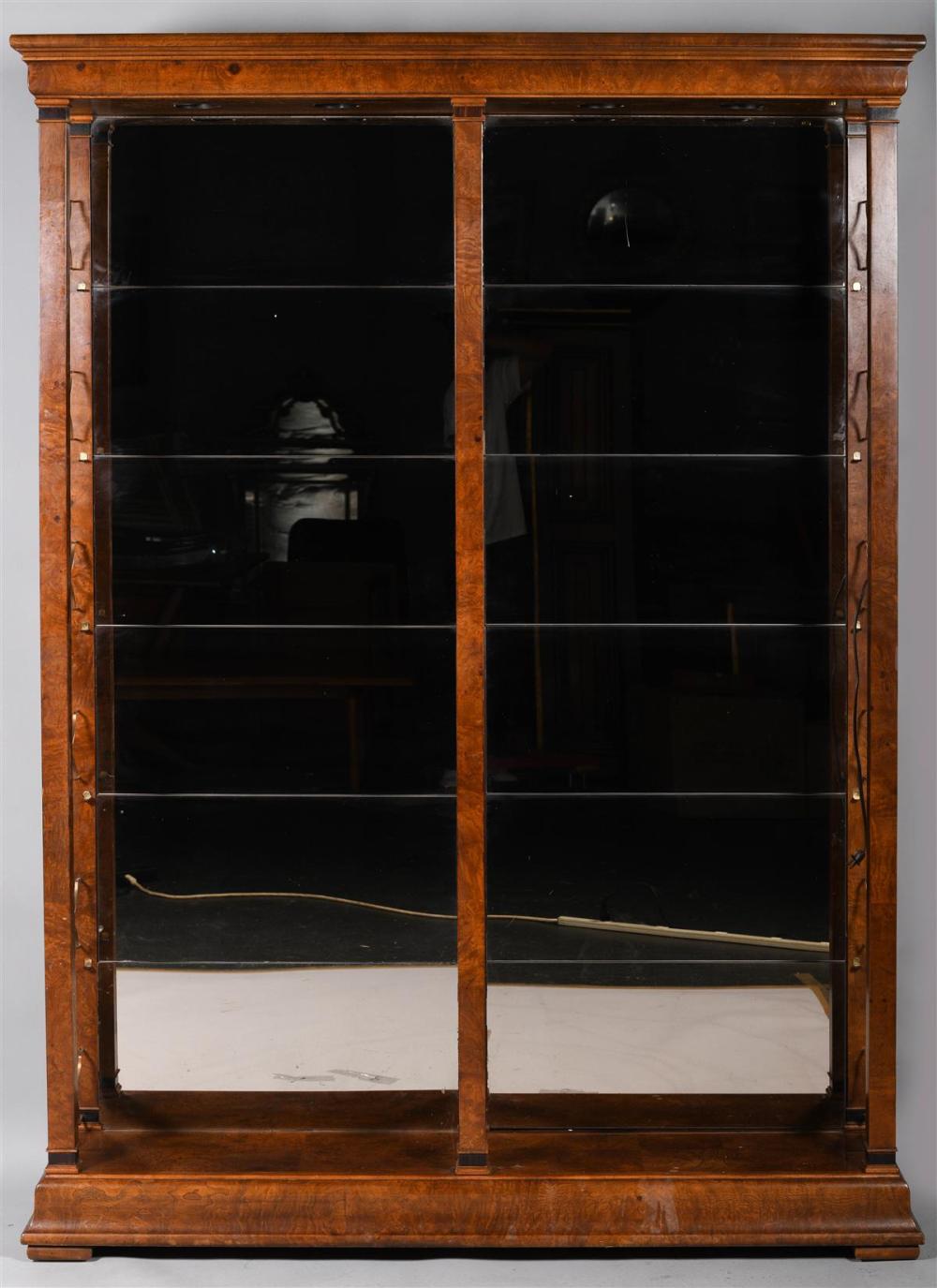 HENREDON BRASS MOUNTED ASH OPEN