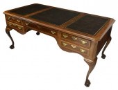 HENREDON CHIPPENDALE STYLE LEA